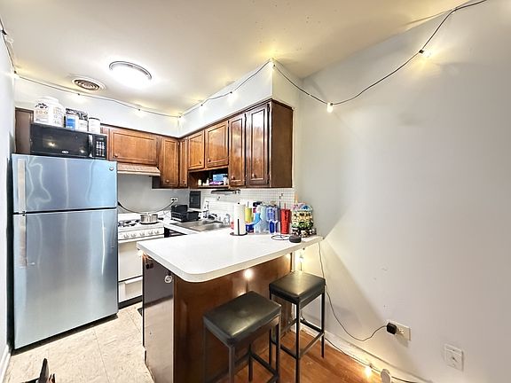 3rd image of 2629 N Hampden Ct #1C