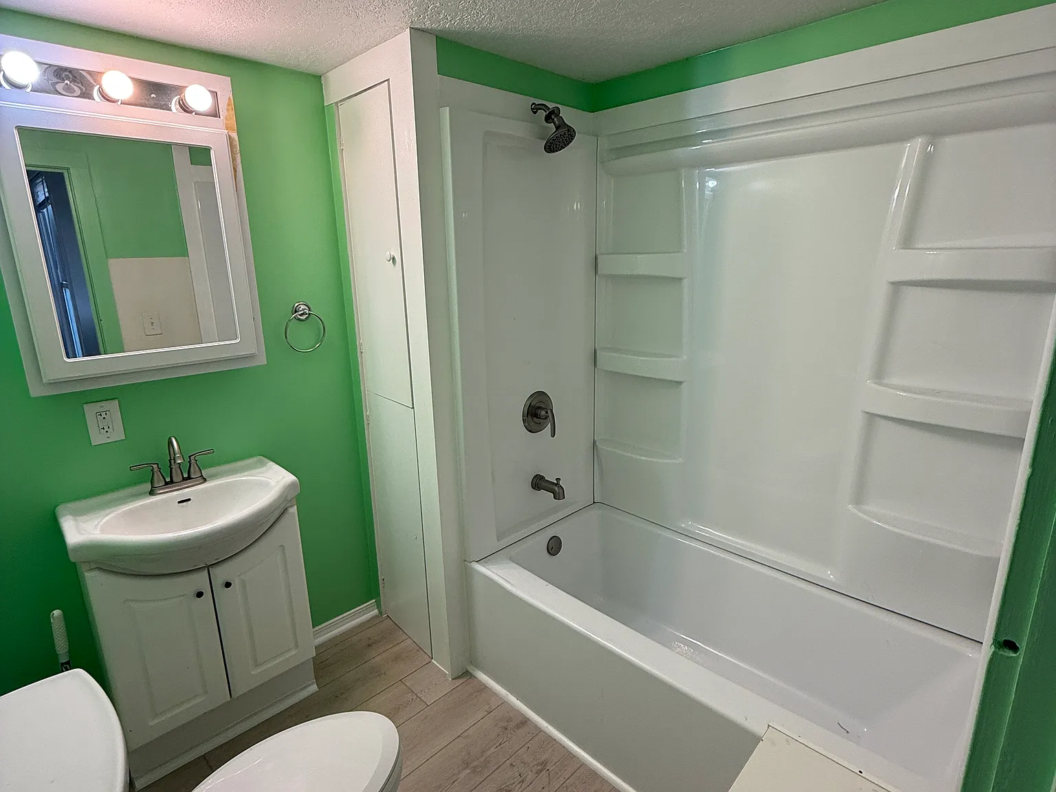 2 bed, 840 sqft, $1,250 — Photo 4