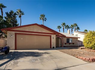 2414 La Casa Dr, Henderson, NV 89014