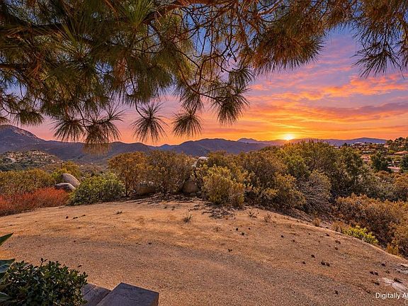 3rd image of 3129 Via Viejas