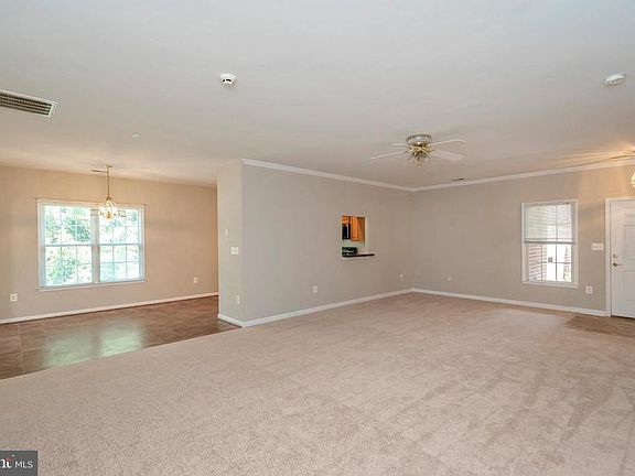 4th image of 6910 Winthrop Ct