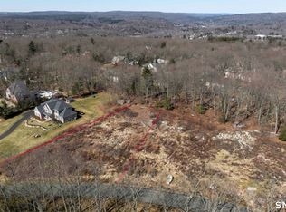 110 Windsor Ct, Avon, CT 06001