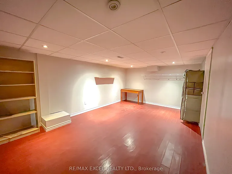 73 Hickling Trl — Photo 6