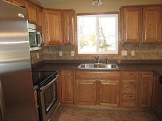 5th image of 2210 7th Ave NE