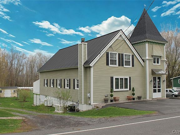 2nd image of 1845 Whiting Rd