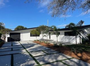 1951 NE 28th Ct, Lighthouse Pt, FL 33064