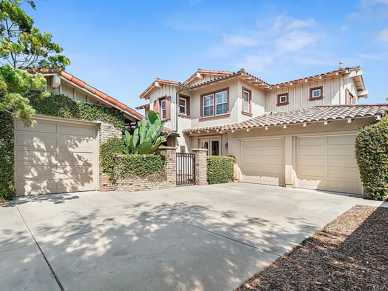 7793 Doug Hill Ct — Photo 2