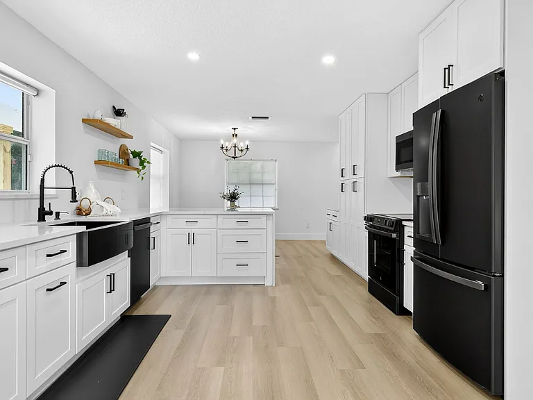 12936 Broleman Rd — Photo 35