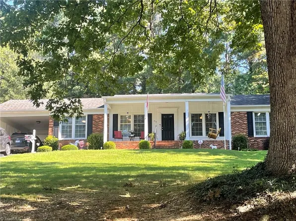 318 Greenvale Rd, Asheboro, NC 27203