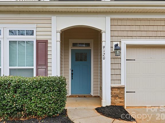 3rd image of 9120 Inverness Bay Rd