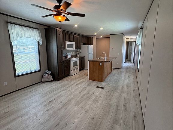 4th image of 9170 Sheridan Dr Lot 10