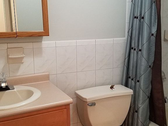 4th image of 5007 30th Ave #3