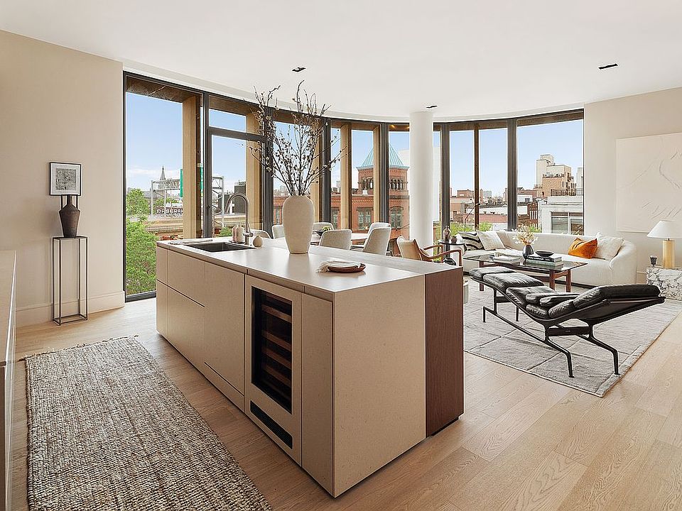 1st image of 28 Herbert St #3B