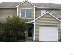 37 Sparrow Ridge Rd, Carmel, NY 10512