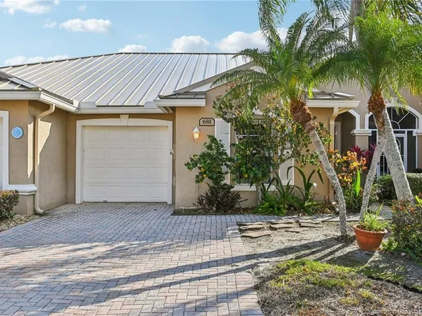 681 NW Broken Oak Trl, Jensen Beach, FL 34957