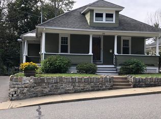 106 Columbus Ave, Holyoke, MA 01040