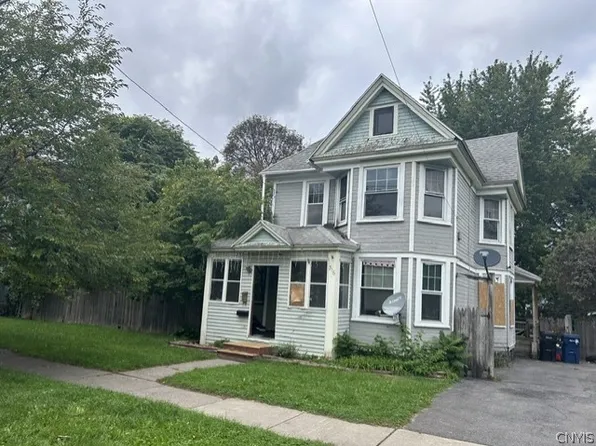 316 Rowland St, Syracuse, NY 13204