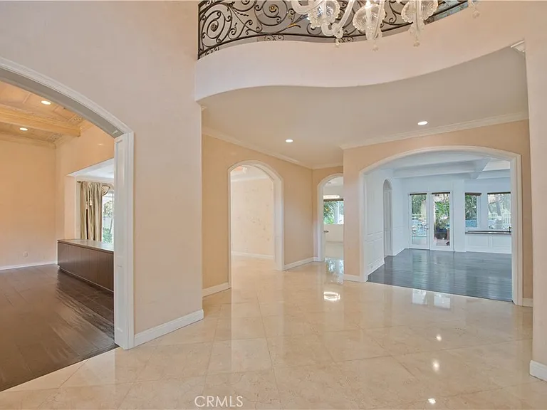 5607 Manley Ct — Photo 6