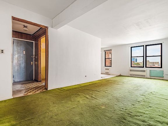 2nd image of 14033 34th Ave APT 4G