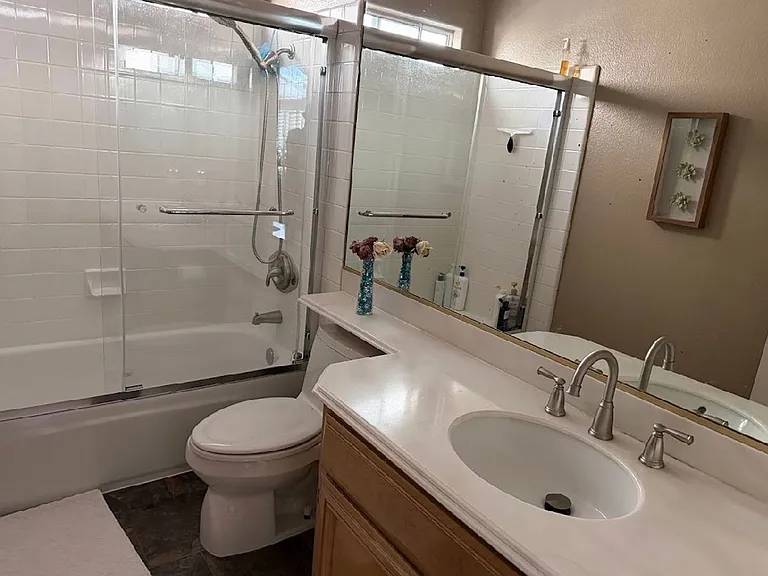 1046 S Mountcrest Ct — Photo 13