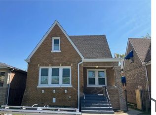 9953 S Princeton Ave, Chicago, IL 60628