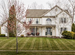 1740 Chestnut Trail Dr, Twinsburg, OH 44087