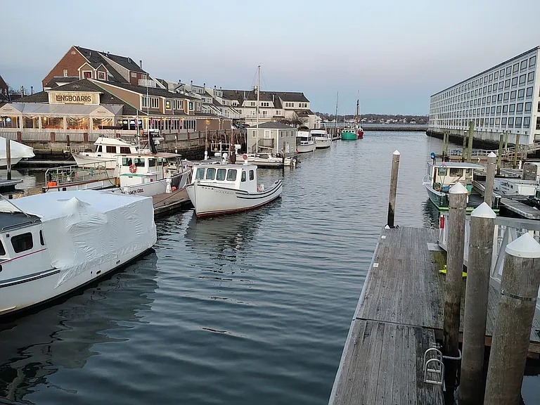 Historic 1 Harbor St — Photo 5