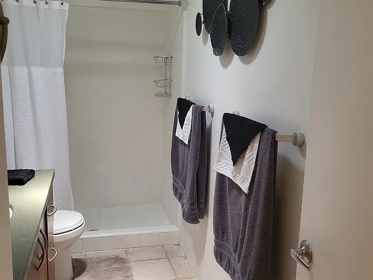 5304 E Windsor Ave — Photo 8