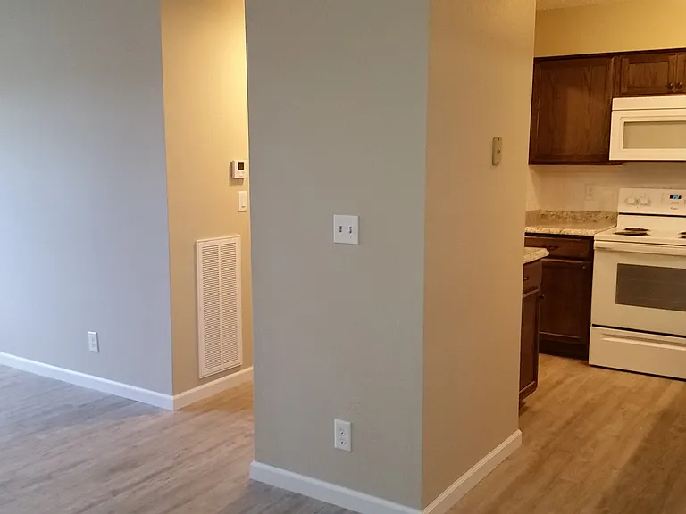 700 S 11th St #B9 — Photo 5