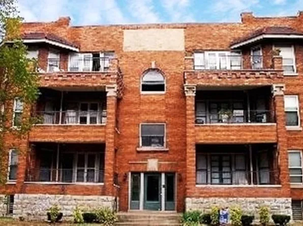 409 Kensington Ct APT 9, Louisville, KY 40208