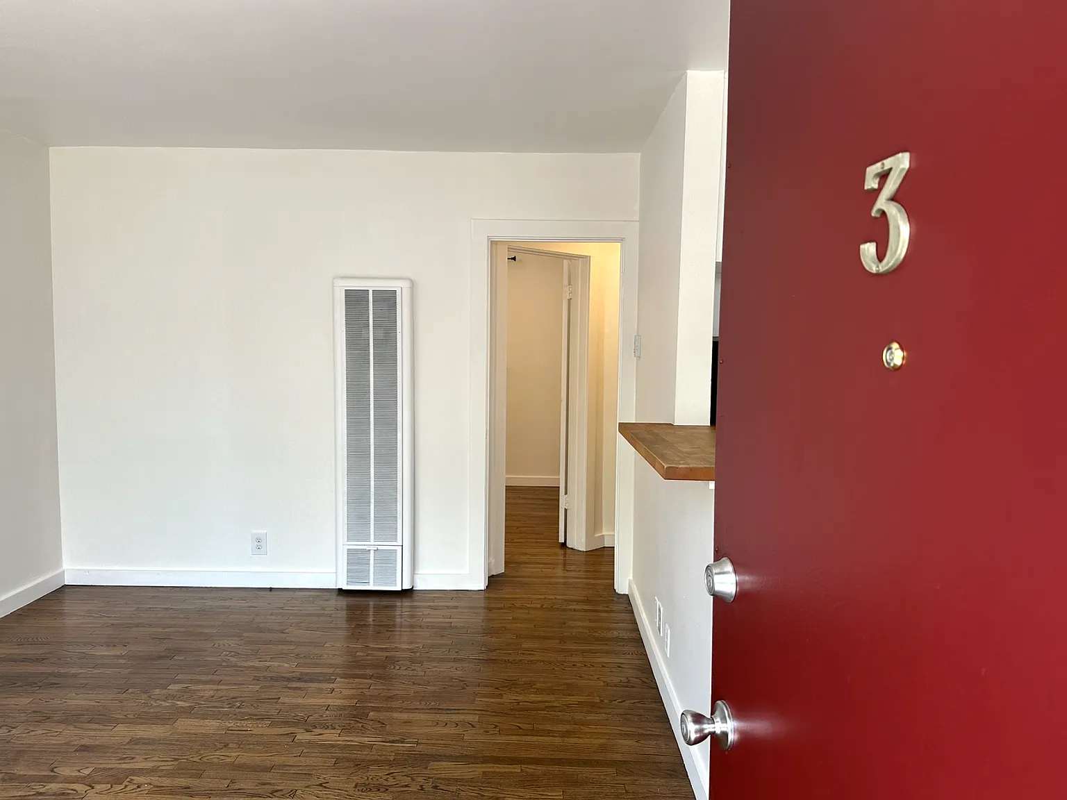 1 bed, 650 sqft, $1,995 — Photo 3