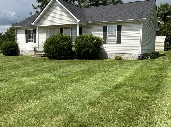 84 Kristen Dr, Lafayette, TN 37083