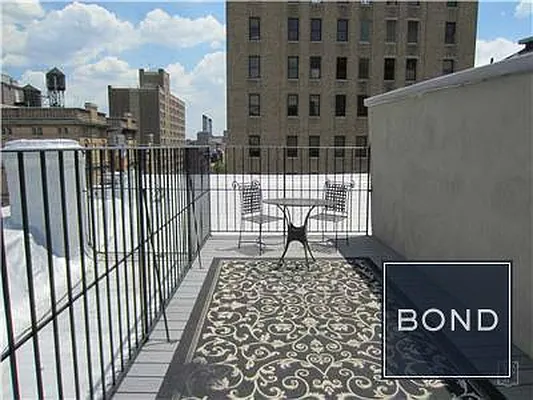 Rented by Bond New York | media 20