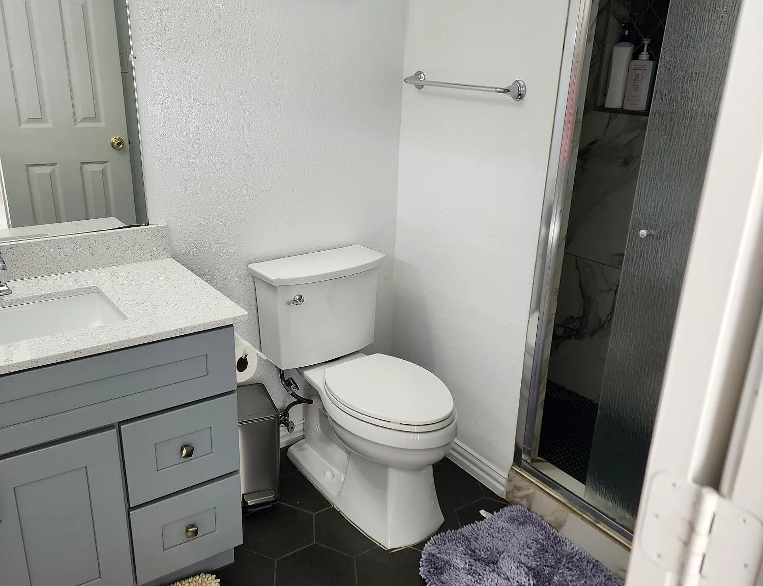 3 bed, 3.5 bath, 2829 sqft, $3,500 — Photo 3