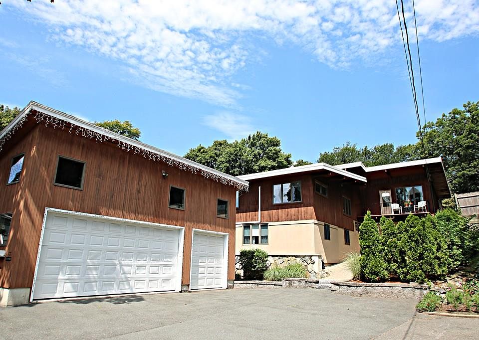 1st image of 57 Essex St