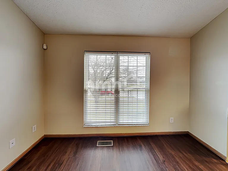 3572 Wesson Dr — Photo 5