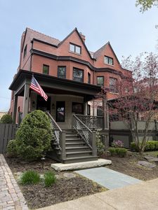 5335 N Lakewood Ave, Chicago, IL, 60640