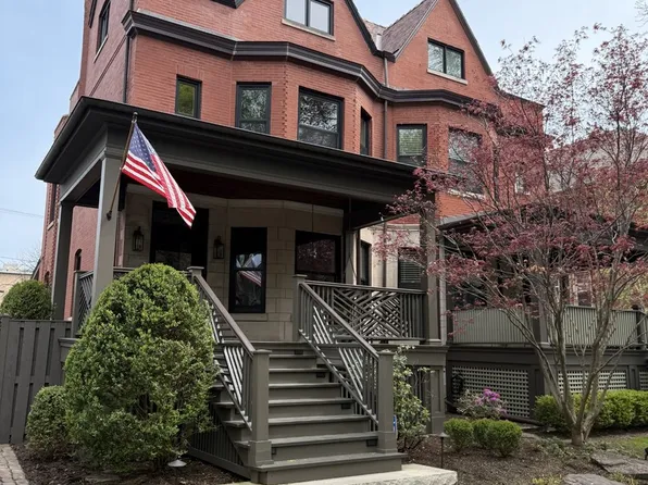 5335 N Lakewood Ave, Chicago, IL 60640