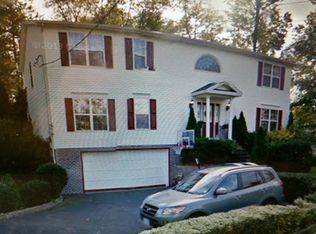 115 Juniper Hill Rd, White Plains, NY 10607