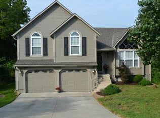 16431 149th Ter, Bonner Springs, KS 66012