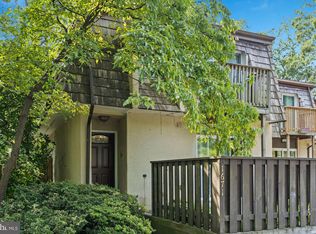 1671 Valencia Way, Reston, VA 20190