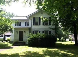 21 Bank St, North East, PA