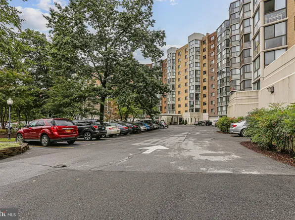 15101 Interlachen Dr #1-504, Silver Spring, MD 20906