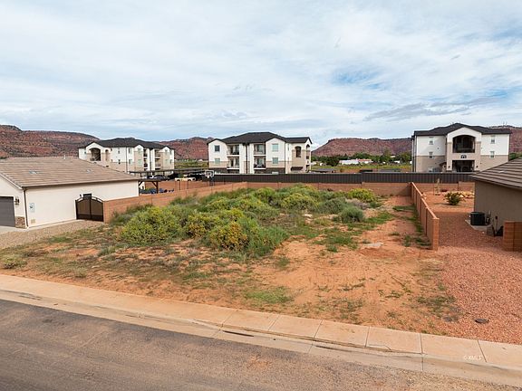 3rd image of Sedona Valleyrd