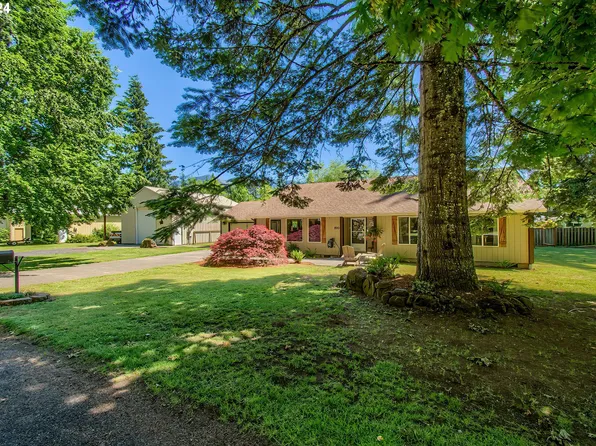 890 NW First Falls View Rd, Stevenson, WA 98648