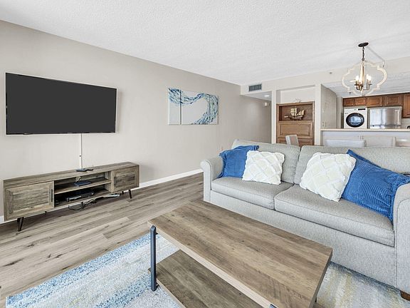 4th image of 381 Santa Rosa Blvd Unit W512