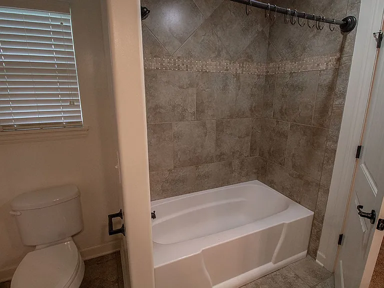 7504 Wellford Ct — Photo 22