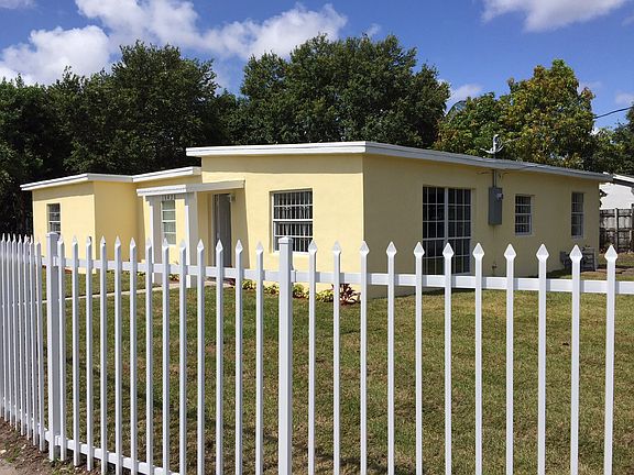 5th image of 10420 NW 23rd Ave