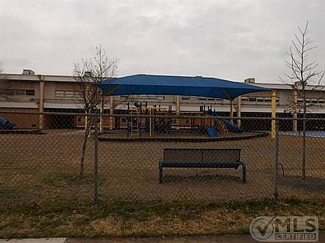 2nd image of 4312 Bellaire Dr S APT 226