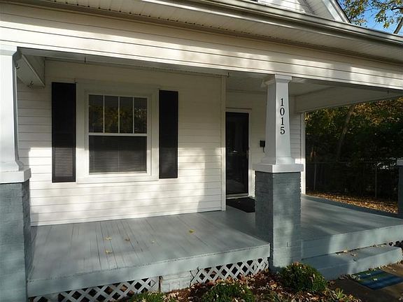 4th image of 1015 Aurora Ave